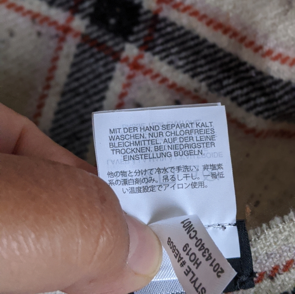 Madewell Hanstone Plaid Knotted Fringe Beige Cream Scarf - Picture 4 of 7